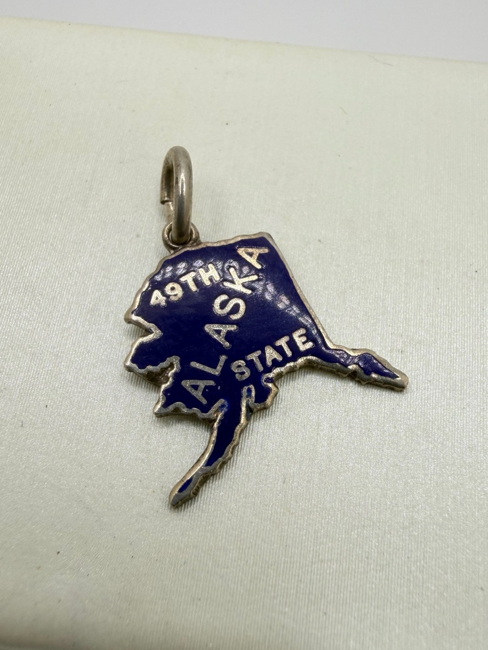 VTG Blue enamel and stamped sterling silver Alaska state charm!